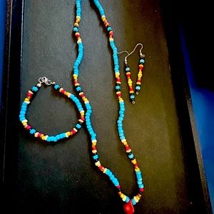 Blue yellow and black set Indian style with corral stone